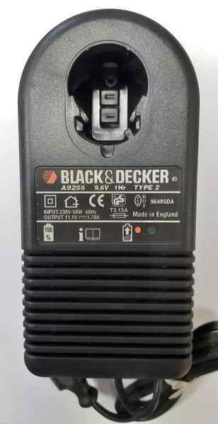 BLACK&DECKER A9255 Зарядно устройство 9.6 V - от Etools.bg BLACK&DECKER A9255 Зарядно устройство 9.6 V
