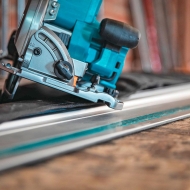 MAKITA HS004GM202U Акумулаторен ръчен циркуляр 40 V 4 Ah ф190 мм