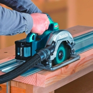 MAKITA HS004GM202U Акумулаторен ръчен циркуляр 40 V 4 Ah ф190 мм