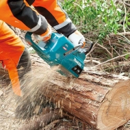 MAKITA UC017GZ Акумулаторна верижен трион 40 V 45 см