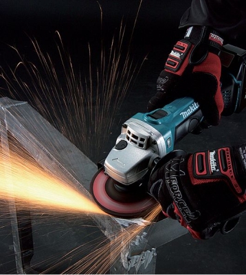 Акумулаторен ъглошлайф MAKITA DGA452Z, 18 V, 115 мм, 10.000 min-1, 2,3 кг (БЕЗ ЗАРЯДНО УСТРОЙСТВО И БЕЗ БАТЕРИИ)