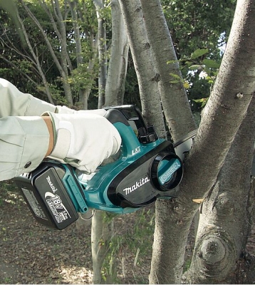 Акумулаторен верижен трион MAKITA DUC122Z, 18 V, 11.5 см, 1/4"